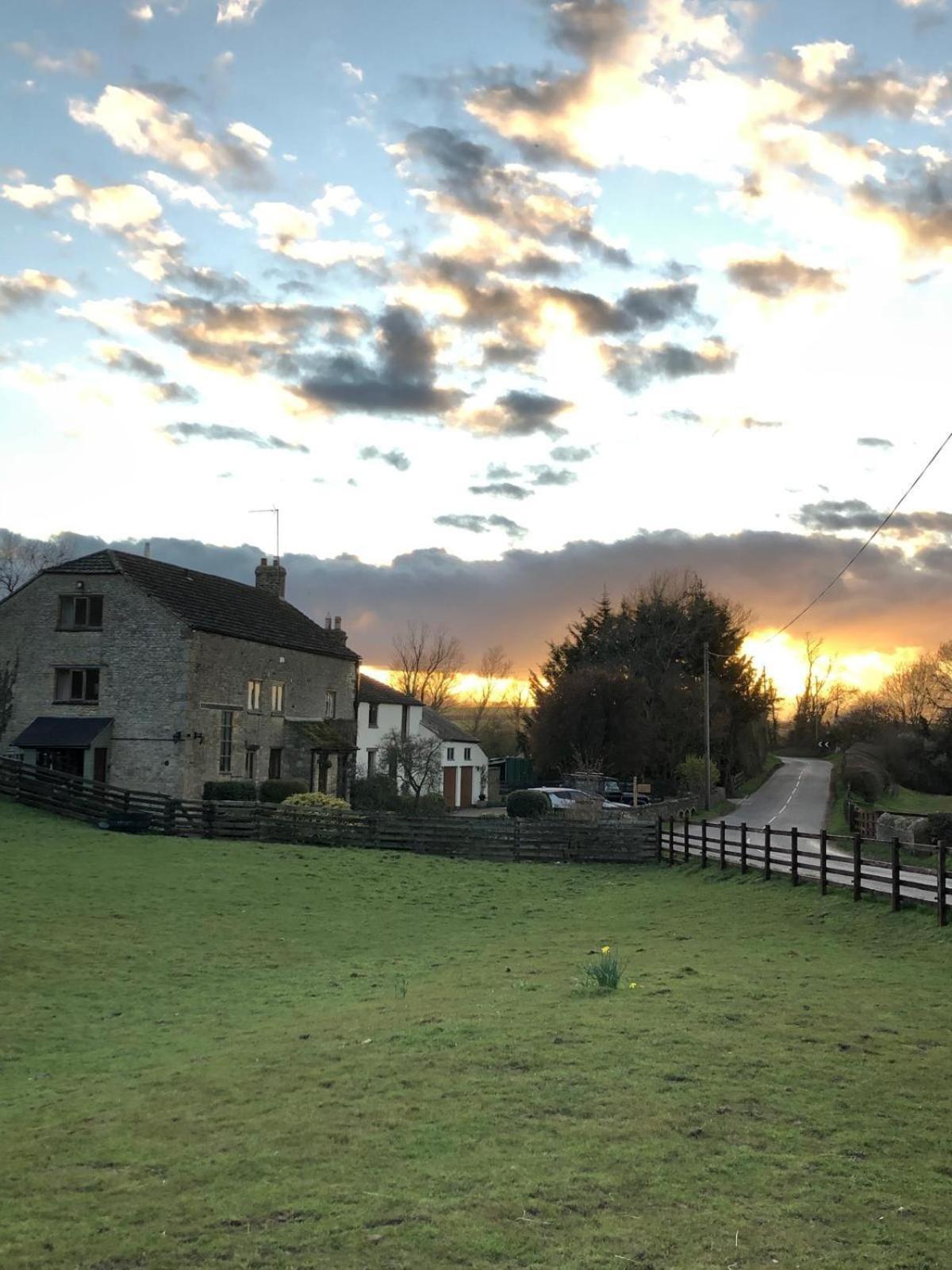 Bed and Breakfast Astwell Mill Helmdon Exteriér fotografie